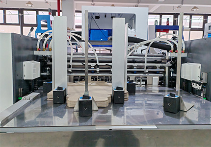 Automatic Rigid Box Visual Positioning Machine